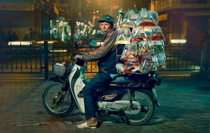 Xe máy Hà Nội hiện diện khắp nơi trên các con phố thủ đô