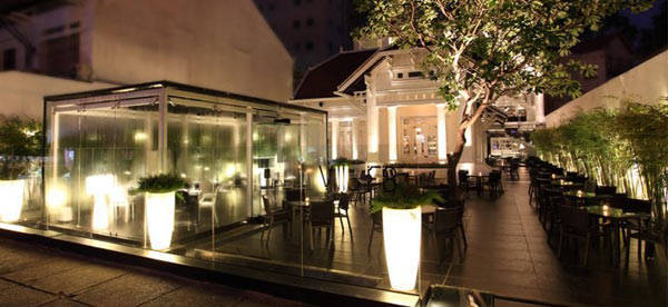 Nhà hàng đẹp Sài Gòn - Villa FB