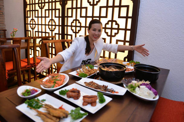 Quán ăn sao Việt Vương quốc Tôm của Thu Hoài