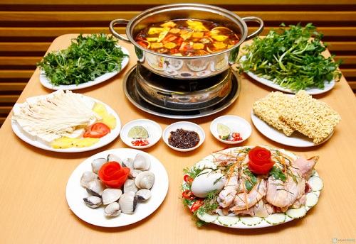 Các món ăn ở Góc Việt Quán được trình bày đẹp mắt và hấp dẫn - quán ăn ngon Hà Nội Hạ Long