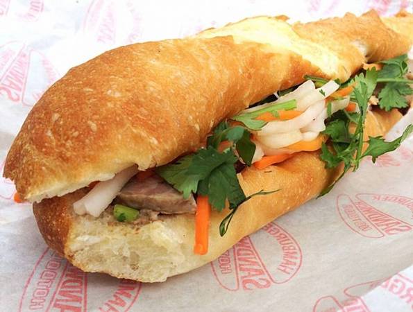 Bánh mì Việt Nam Tokyo nổi tiếng tại thủ đô Nhật Bản