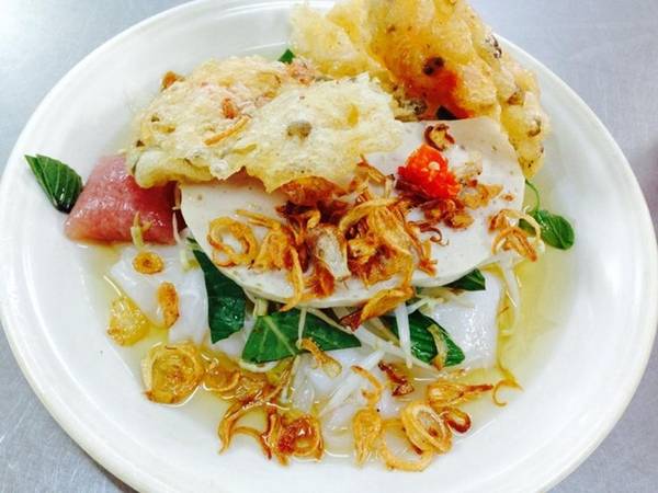 Bánh cuốn Sài Gòn tại Bánh ướt Bảy Hiền