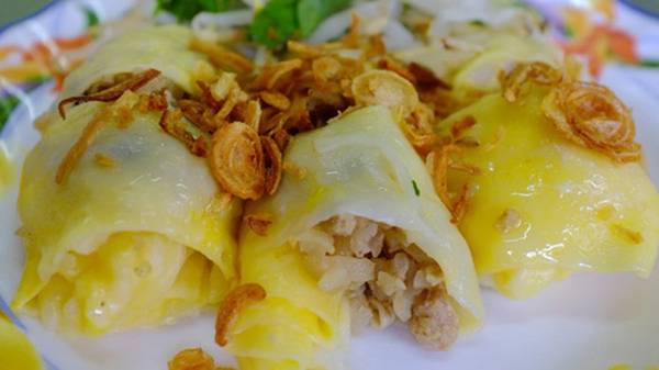 Bánh cuốn Sài Gòn tại Bánh cuốn trứng Thiên Hương