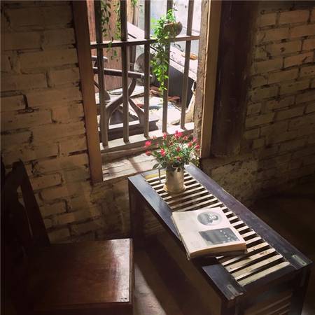 Những buổi biểu diễn nhạc mộc tại Nhà Sàn Cafe