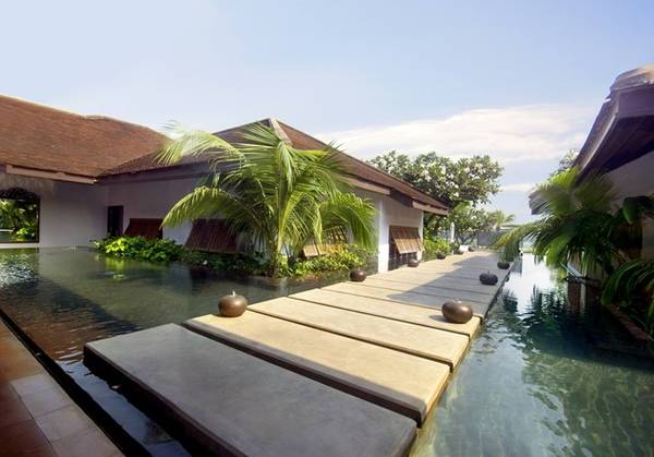 Resort quanh TP HCM - Không gian cổ điển Thảo Điền Village