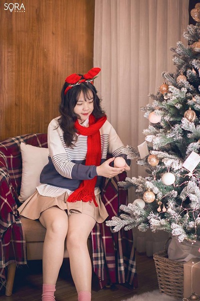 Không gian ấm áp studio Giáng sinh Sài Gòn