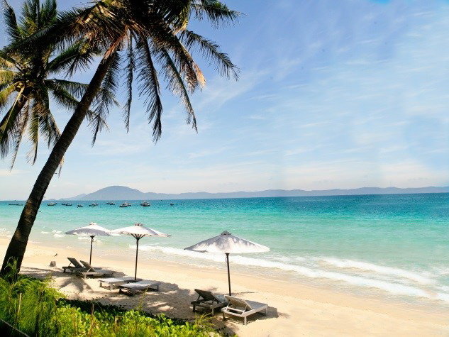 Trải nghiệm bãi biển Dốc Lết Nha Trang tuyệt đẹp