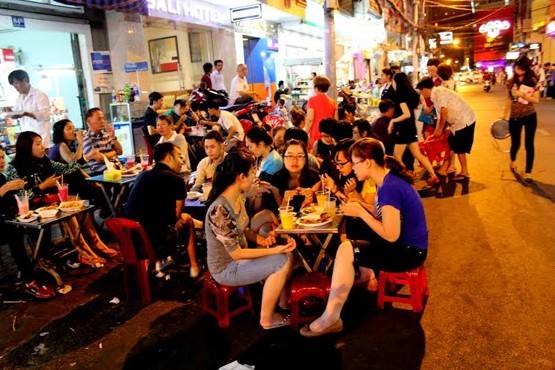 Du lịch Sài Gòn – No say với các tụ điểm ăn uống về đêm sôi động