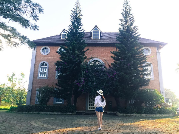 Hồ nước thơ mộng Dalat Milk Farm