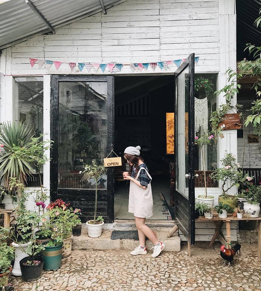 Tiệm café hoa hồng - quán cà phê Đà Lạt đẹp