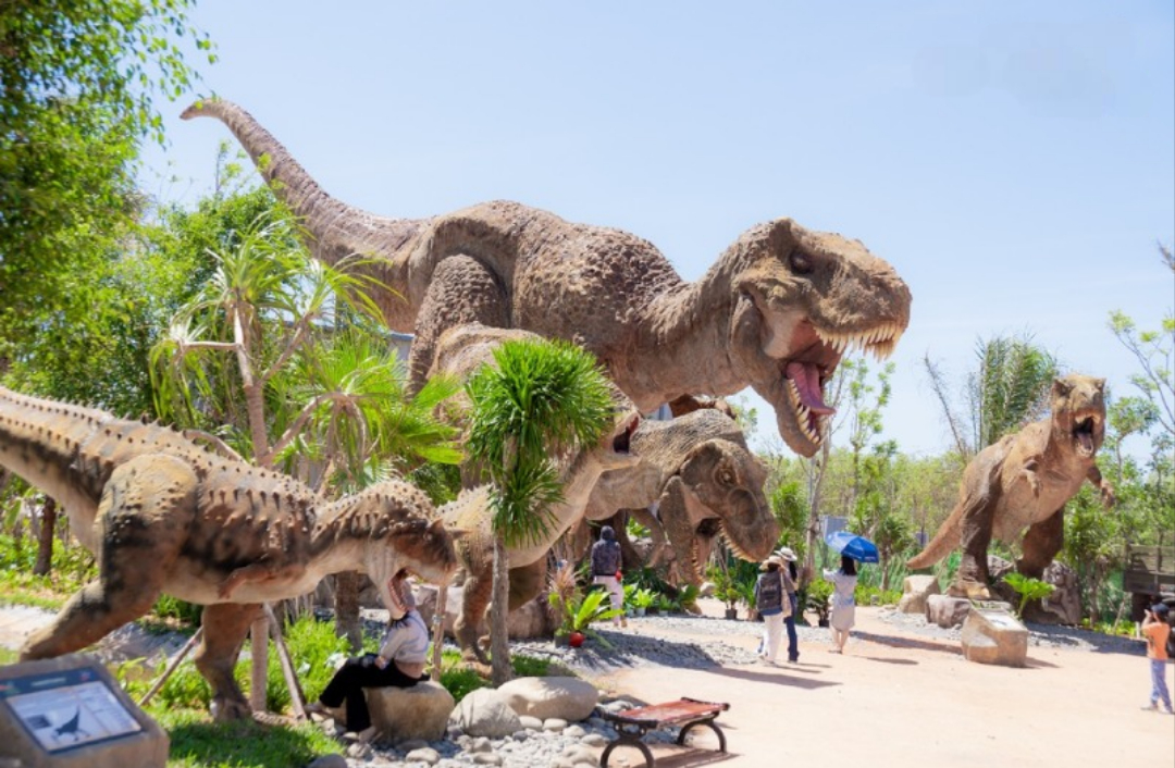 Thế giới khủng long sống động tại Dino Park NovaDreams Phan Thiết