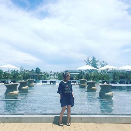 Không gian hồ bơi resort Phú Quốc Novotel