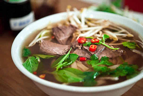 Ẩm thực đường phố quyến rũ khách du lịch Hà Nội