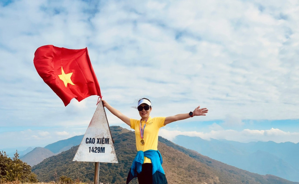 Đỉnh núi Cao Xiêm cao nhất Quảng Ninh. Ảnh: Hồng Hà