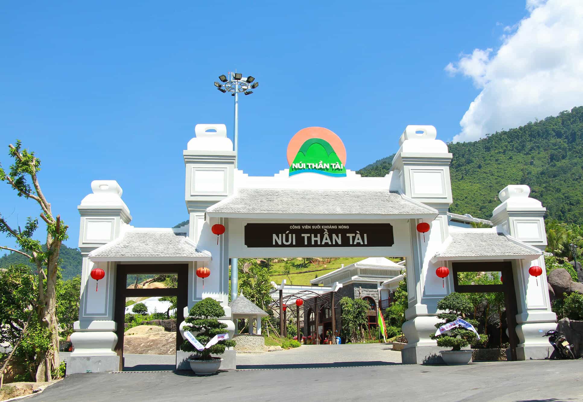 nui-than-tai-ivivu