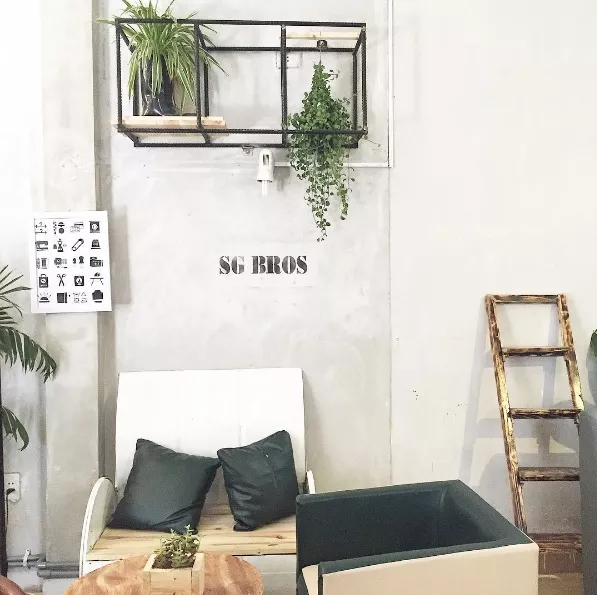 Không gian quán cafe đẹp Đà Nẵng SG Bros