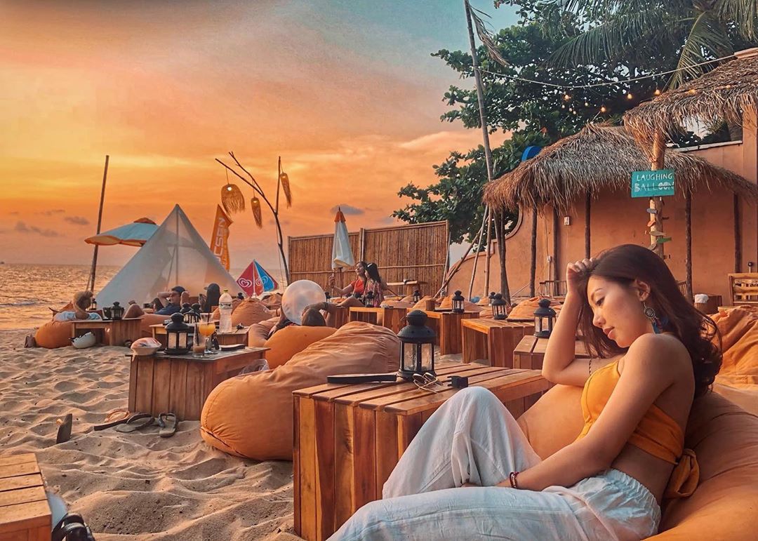 Không gian Ocsen Beach Bar Phú Quốc