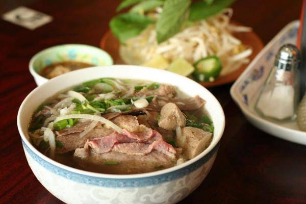 p61 Phở Việt Nam