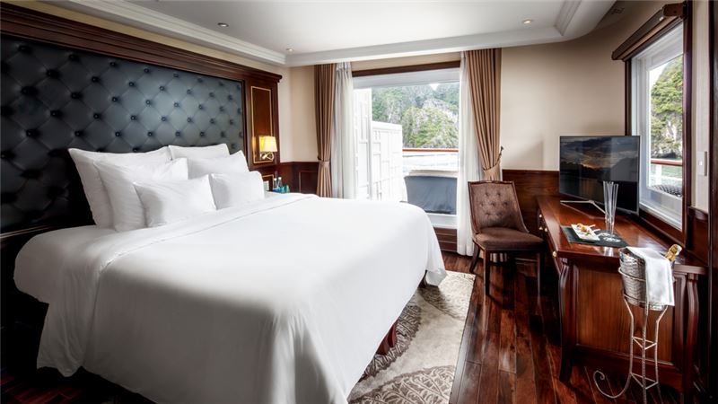 Du thuyền Paradise Elegance Hạ Long