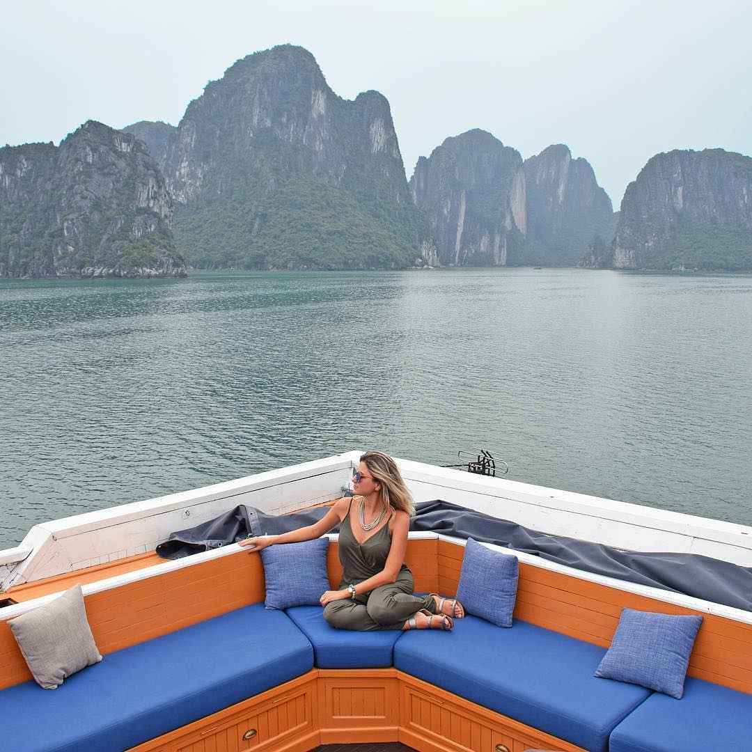 Hoạt động trên du thuyền Paradise Luxury Hạ Long