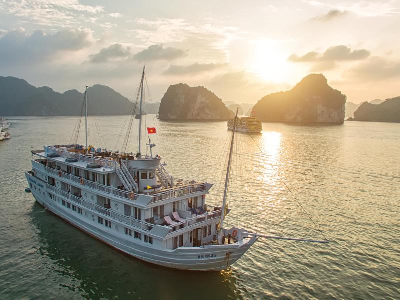 paradise-luxury-ha-long-ivivu-1 Paradise-Luxury-Ha-Long-ivivu-1