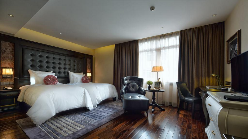 Ảnh: @Paradise Suites  & Trend Hạ Long