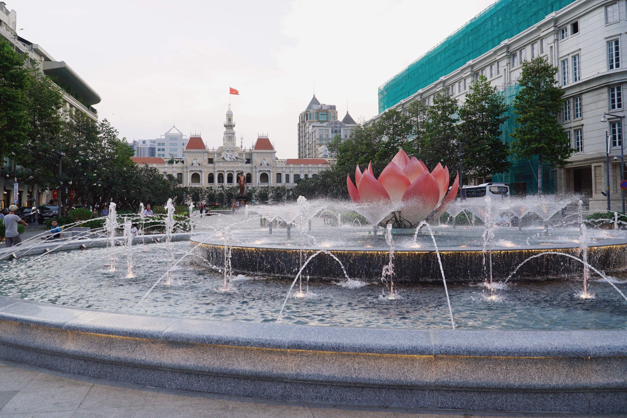Phố đi bộ Nguyễn Huệ Sài Gòn