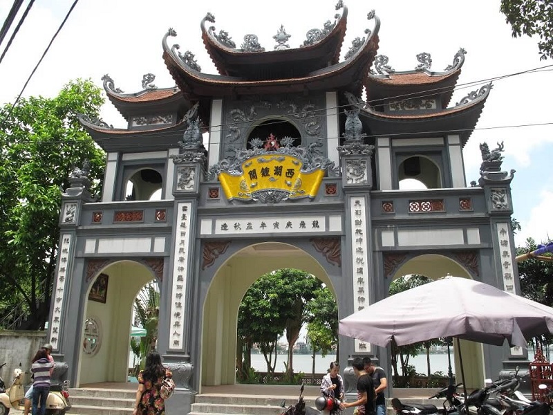 Phủ-Tây-Hồ-Huyền-thoại-linh-thiêng-tín-ngưỡng-thờ-Mẫu-Tam-Tứ-Phủ
