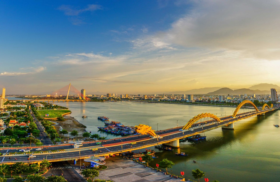 Cầu Rồng Đà Nẵng từ tour Đà Nẵng phi cơ