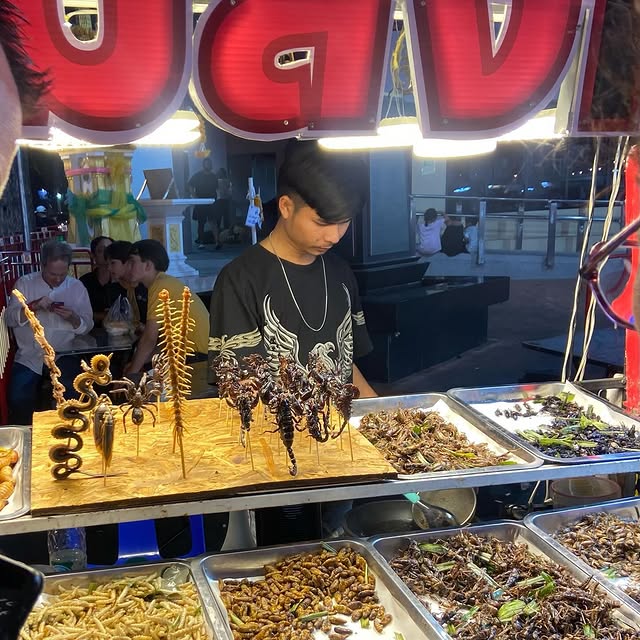 Ẩm thực đường phố Khao San Road Bangkok