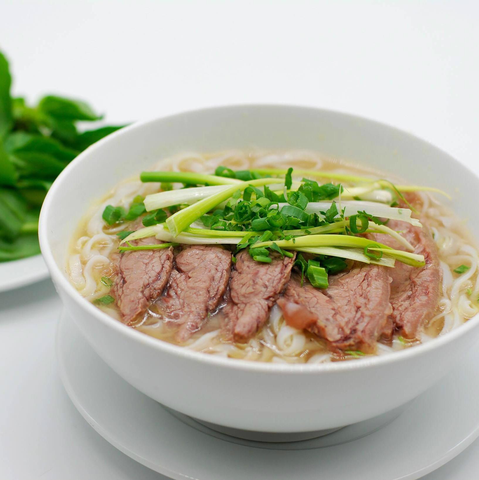 Tô phở bò top 100 hấp dẫn