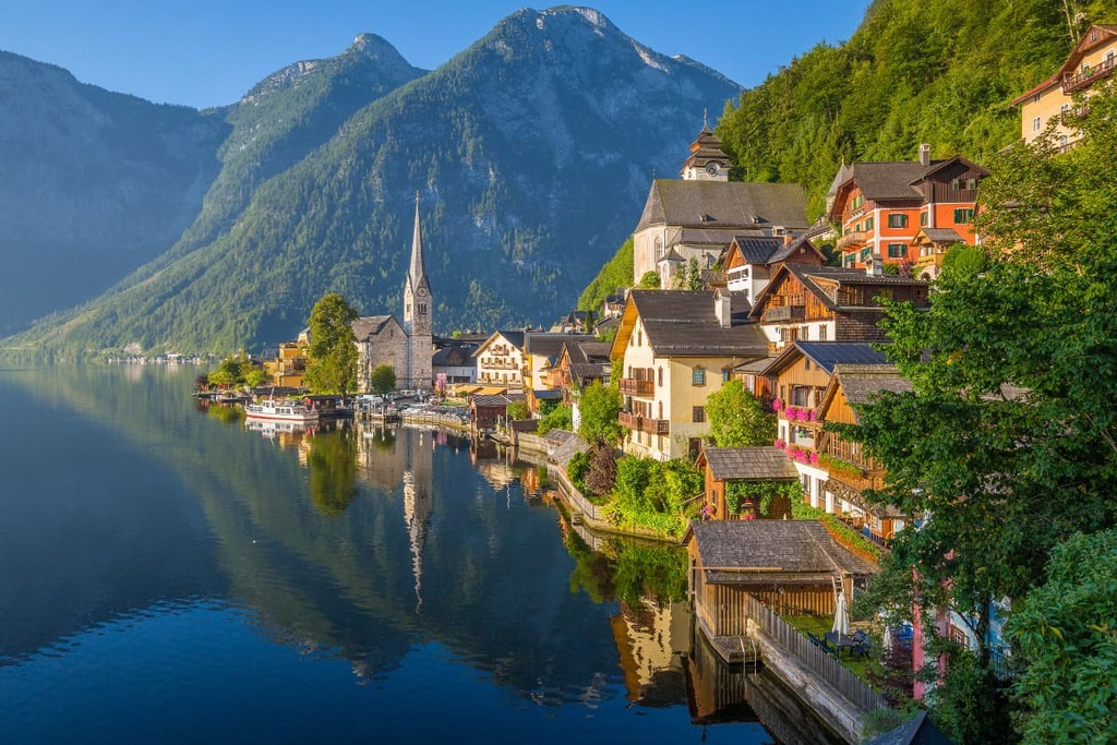 Hallstatt Áo hạn chế du khách để bảo vệ sự yên bình