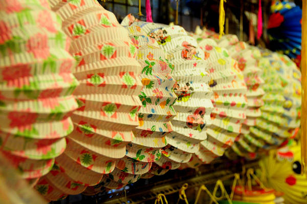 pho-long-den-sai-gon-ruc-ro-don-trung-thu-ivivu3