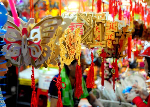 pho-long-den-sai-gon-ruc-ro-don-trung-thu-ivivu9