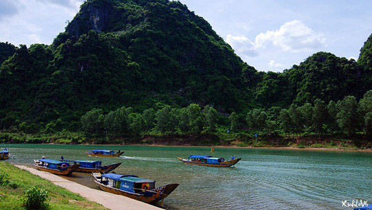 phong-nha-4 Kế hoạch dã ngoại lý tưởng ngày 30/4 và 1/5 - Phong Nha - Ivivu.com