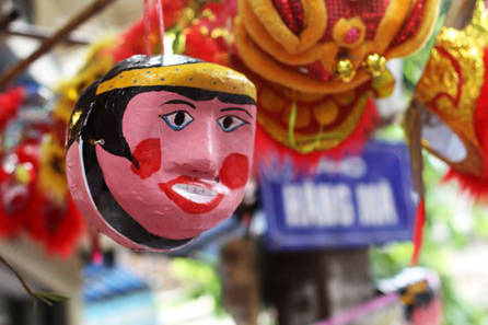Không khí Trung thu nhộn nhịp tại phố cổ Hà Nội
