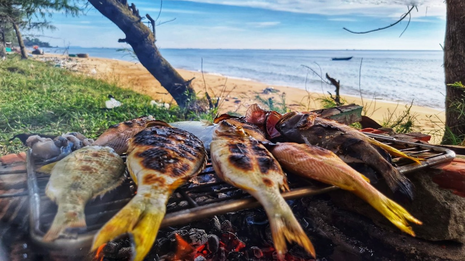 Du lịch Phú Quốc mùa hè - Cắm trại BBQ tại bãi biển