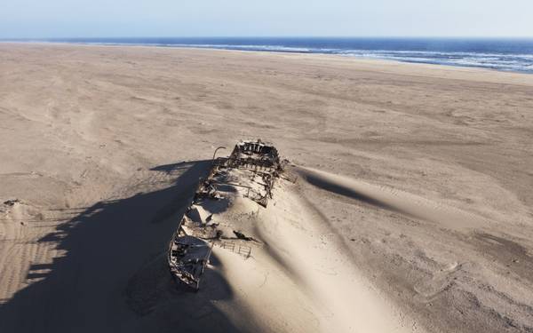 15. Skeleton Coast, Namibia điểm đến tuần trăng mật