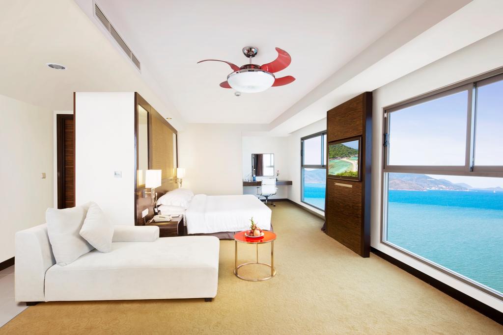 Nội thất hiện đại phòng ngủ Premier Havana Nha Trang