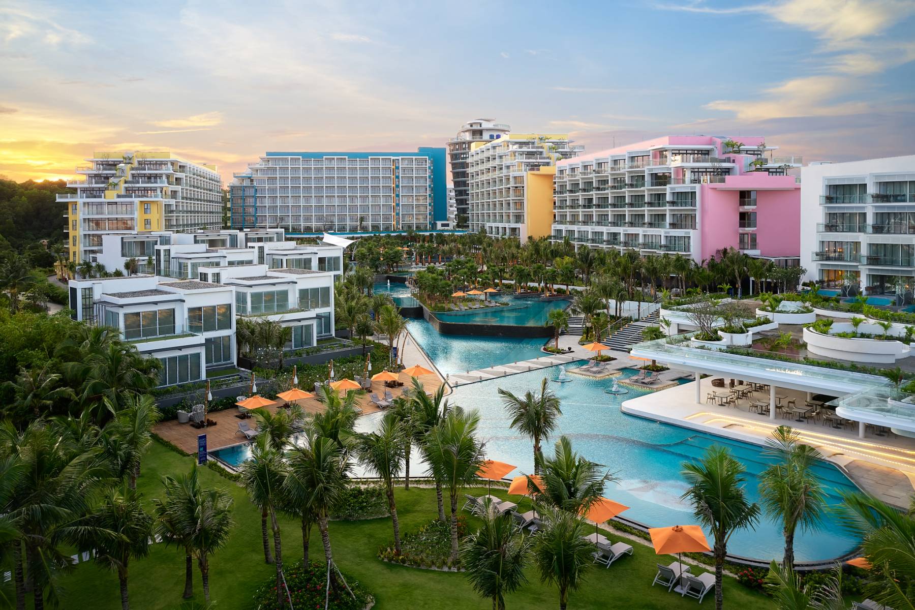Premier- Residences- Phú -Quốc- Emerald- Bay-ivivu