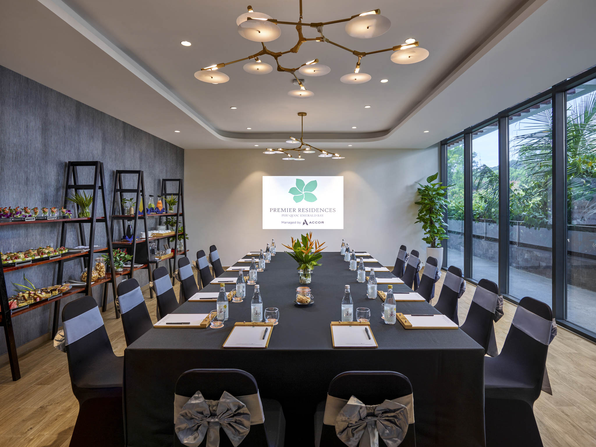 Premier Residences Phu Quoc Emerald Bay