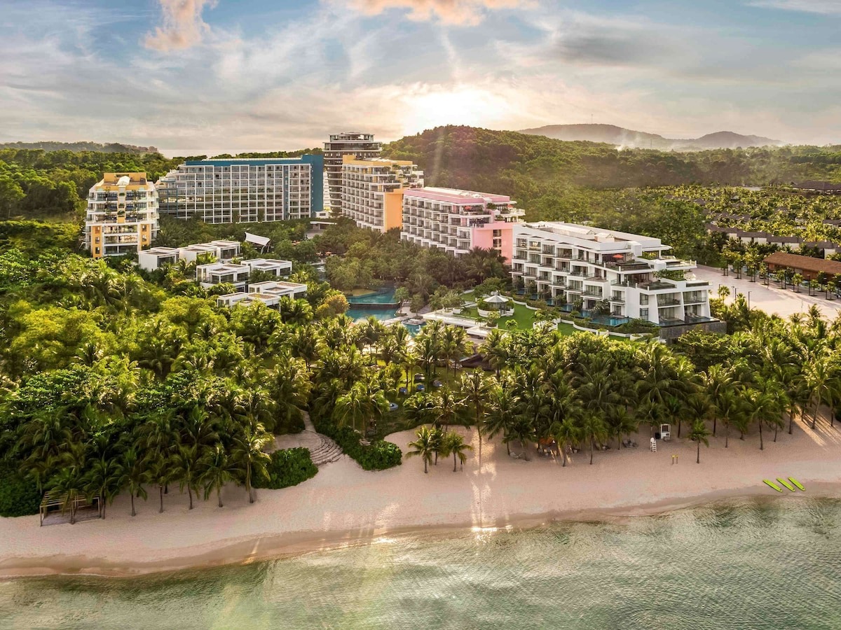 Premier- Residences- Phú- Quốc- Emerald -Bay-ivivu