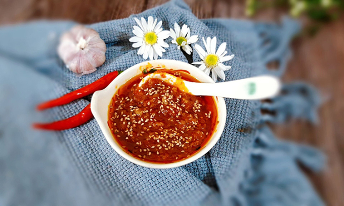 Tương ớt Hội An. Ảnh: Bùi Thủy.