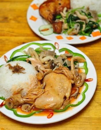 Quán ăn công sở ở phố Lò Đúc Quán ăn công sở ở phố Lò Đúc