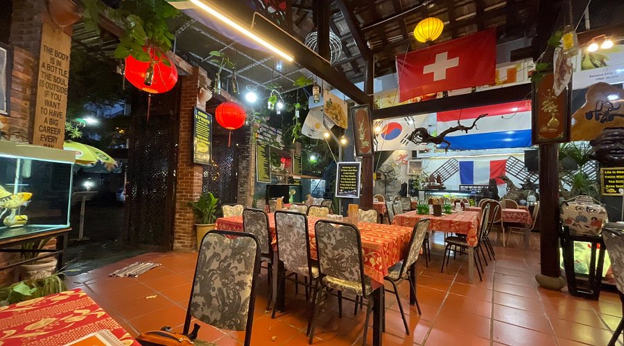 Quán ăn Hoài Linh quán ăn ngon Hội An