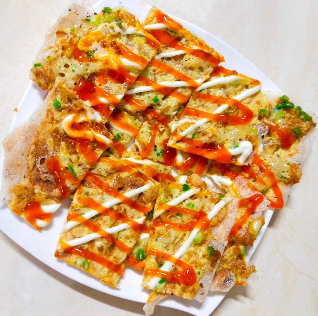 Bánh tráng kẹp dì Liên thơm lừng