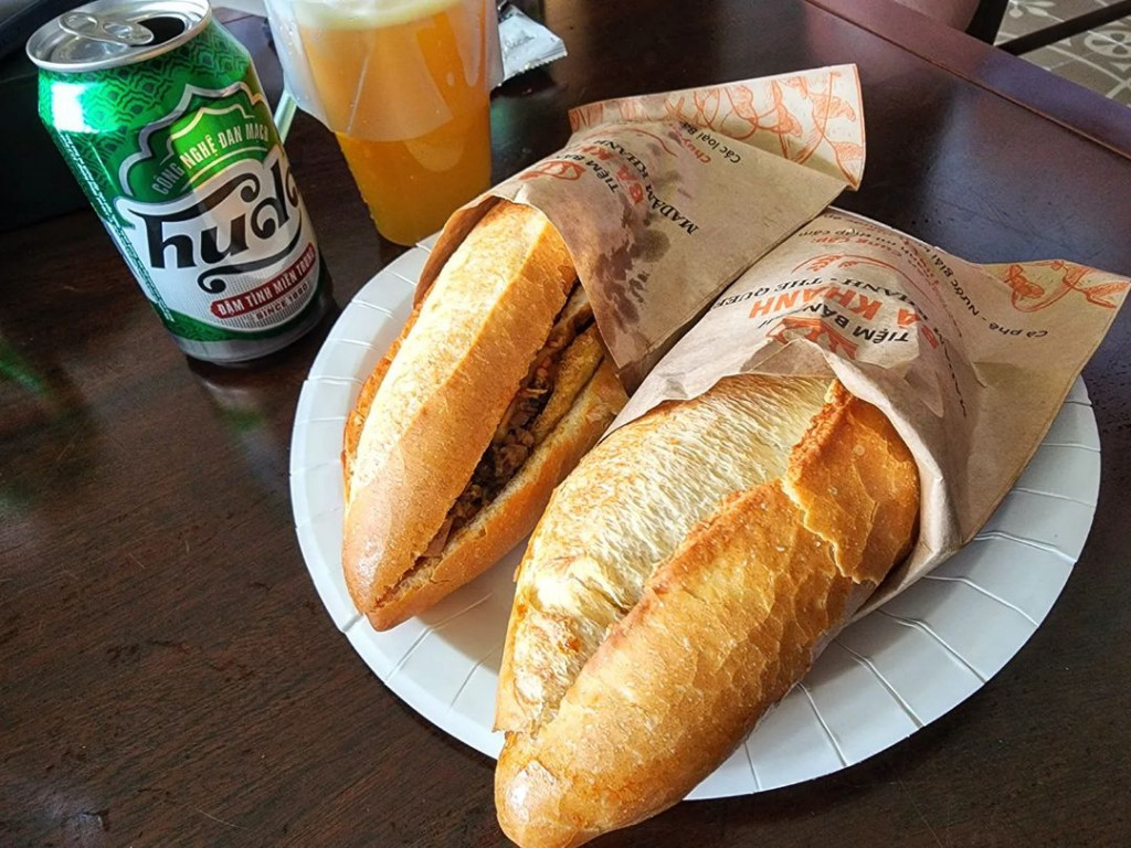 Bánh mì Madam Khánh quán ăn ngon Hội An