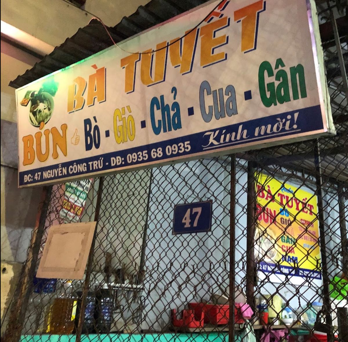 quan-an-ngon-hue-ivivu1 quan-an-ngon-Hue-ivivu1