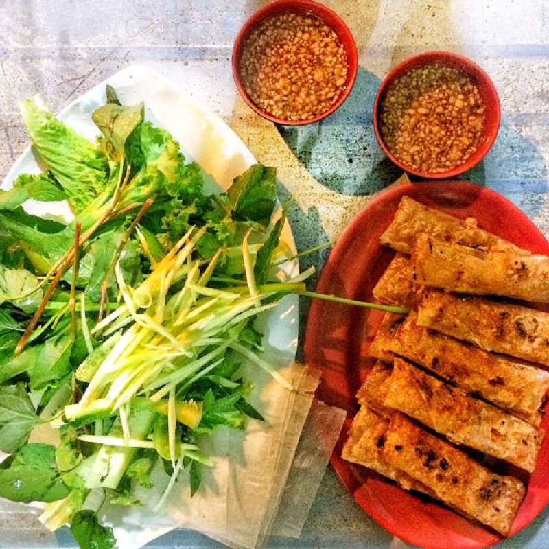 Chả lụi đặc sản tại quán ăn ngon Lagi Chả lụi đặc sản tại quán ăn ngon Lagi