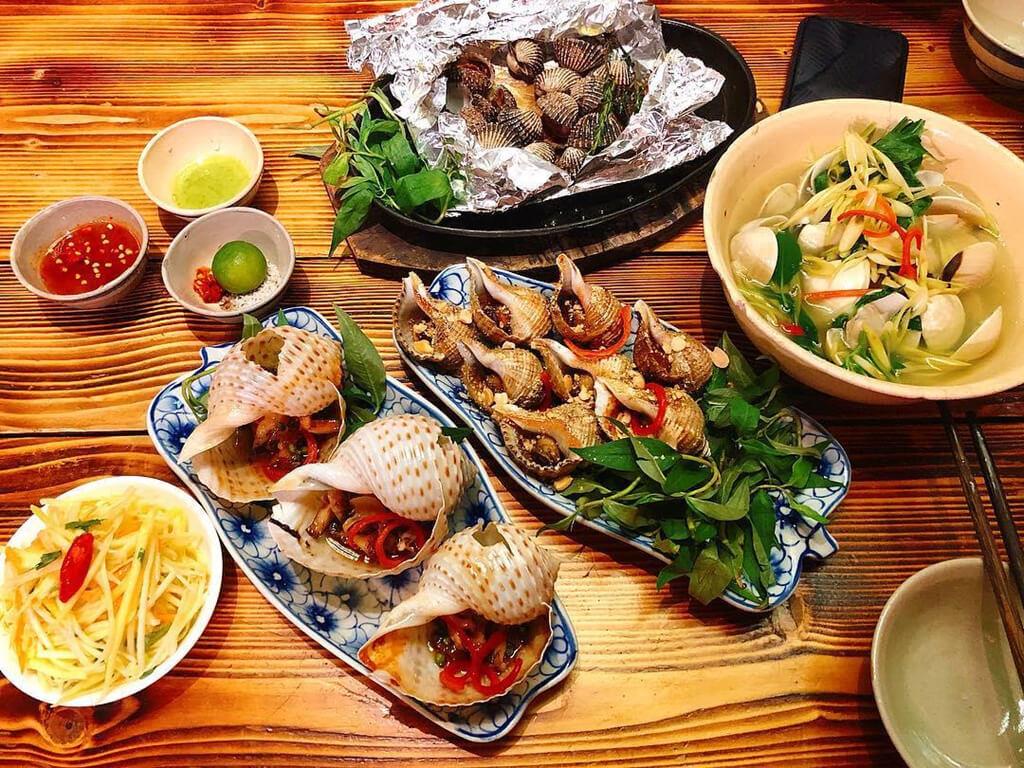 Hải sản Nha Trang chế biến hấp dẫn tại quán ăn ngon